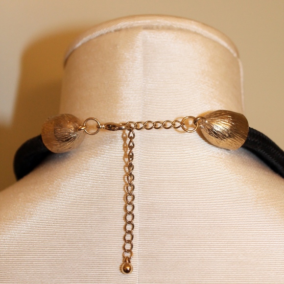 Black and Gold Rope Necklace - Picture 3 of 5